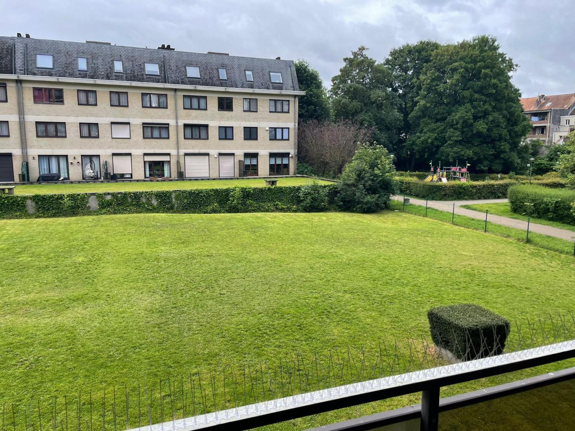 One Bedroom Fully Equipped Apartment With Terrace Brussels Exterior photo